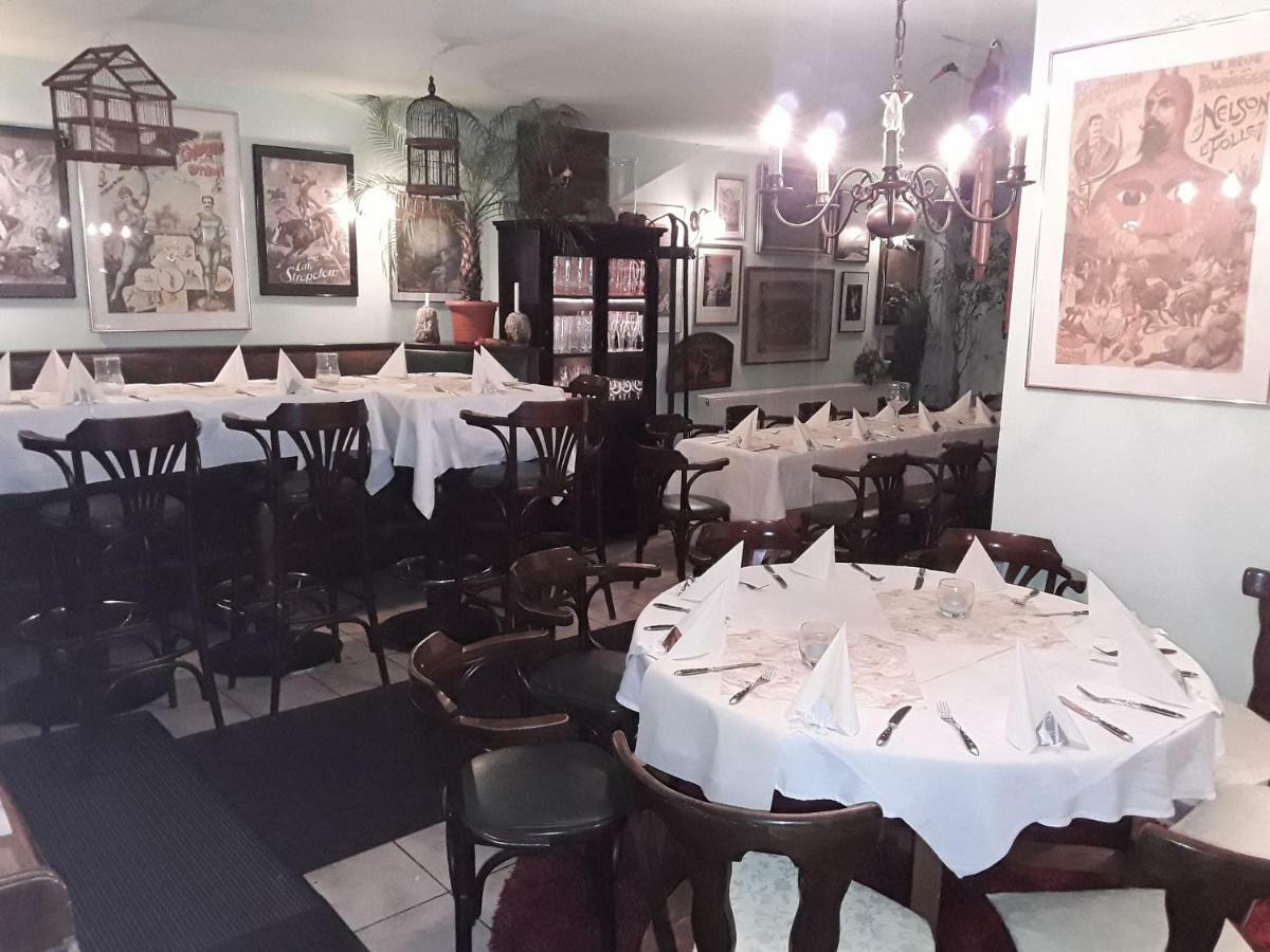 Gaestezimmer In Lindenau Leipzig Exterior foto